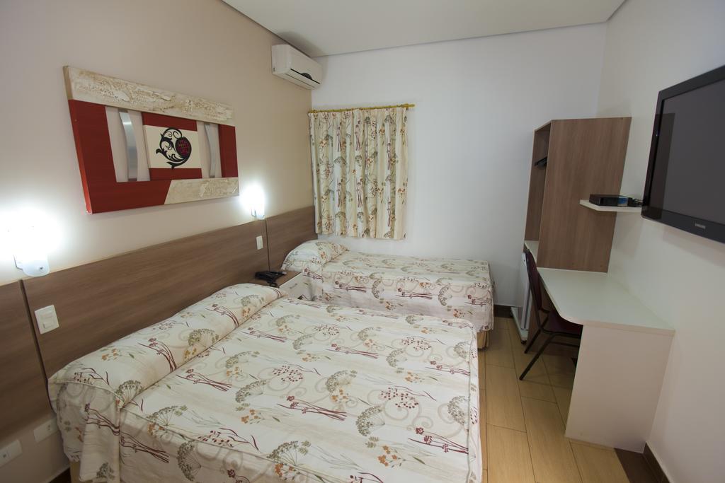 Hotel Oly Plaza Piracicaba Quarto foto